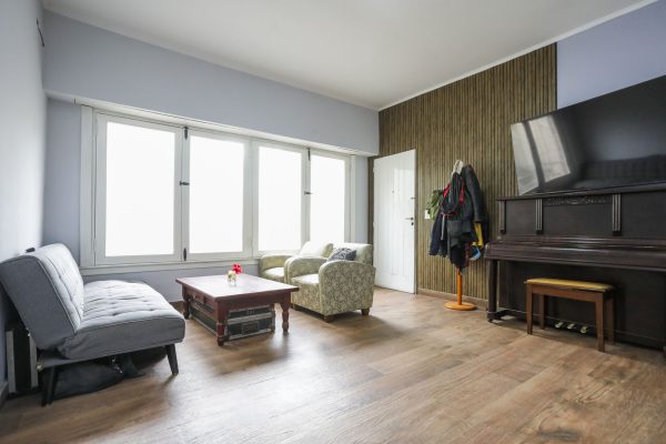 Venta Casa 5 Ambientes Jardin, Pileta Martinez