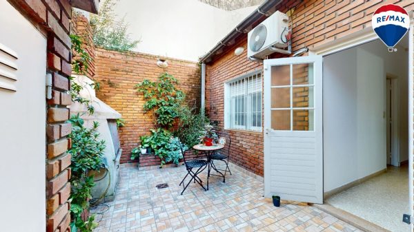 Olivos House for Sale