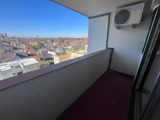Divisible studio with balcony and river view