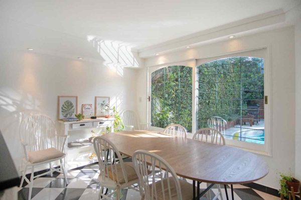 House for Sale, 4 Rooms + Apartment, Garage and Pool Vte Lopez