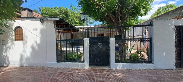 4-room House for Sale, San Fernando, with large garden