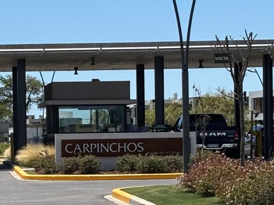 Venta Casa en Carpinchos
