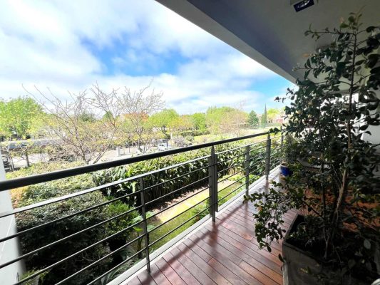 Duplex for Sale – 5 Rooms, Carapachay