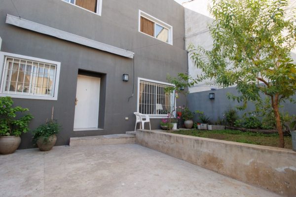 PH for Sale, Ground Floor Front, 5 Rooms, Needs Renovation, Munro