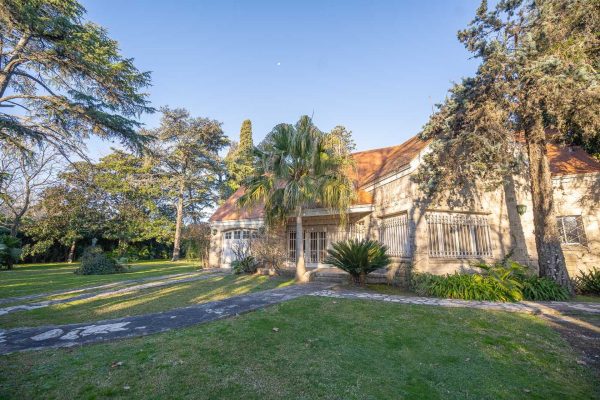 Venta Casa 7 Amb. Hindú Club Don Torcuato