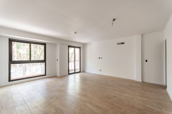 Apartment for Sale: 4 Rooms with Balcony, San Fernando