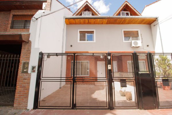 Triplex with garage in Munro