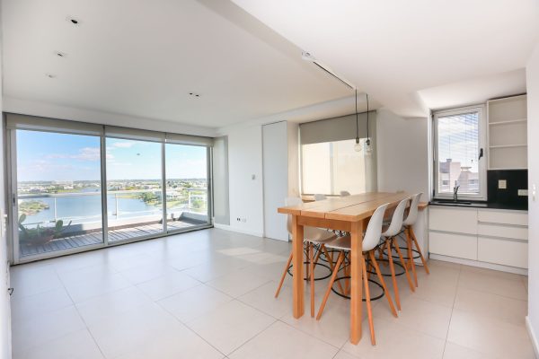 Venta Dpto Tipo Duplex 5 Amb/Islas De Golf/Permuta