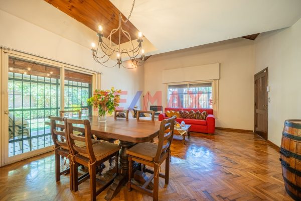 Venta Casa De 5 Amb Con Playroom, En Martinez!