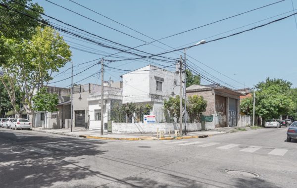 House 3 rooms and Apartment 2 rooms - San Fernando