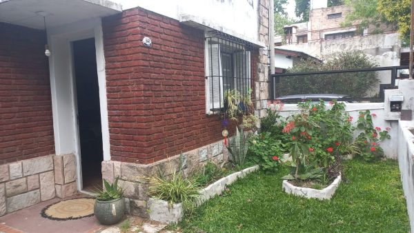 Venta Casa 3 amb Beccar Jardin Fondo Pileta