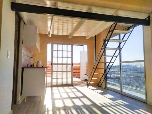 Sale Apartment 2 Rooms Refurbished to New Munro Center