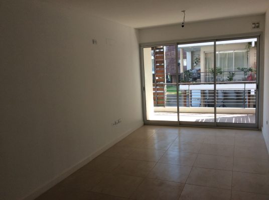 Alquiler depto 2 ambientes cochera Tigre
