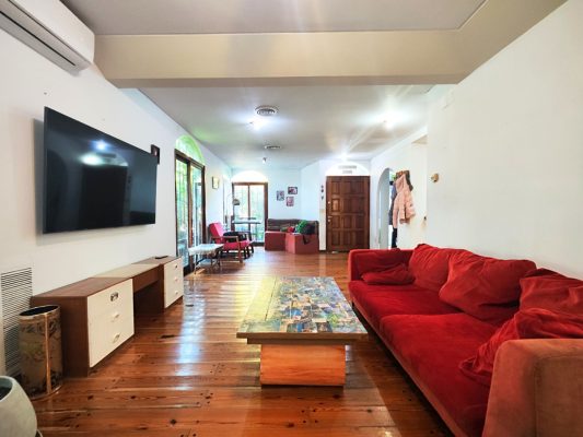 FOR SALE 5-room house with patio in Vicente Lopez