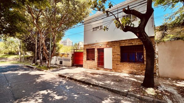 5-room House for Sale in Villa Martelli with Garage