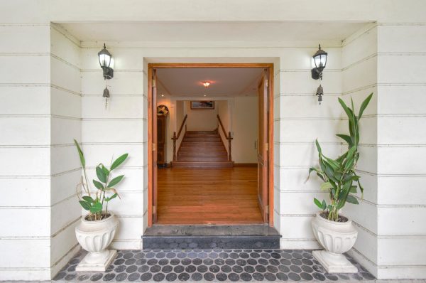 Venta Casa en 2 plantas en San Isidro gran terreno