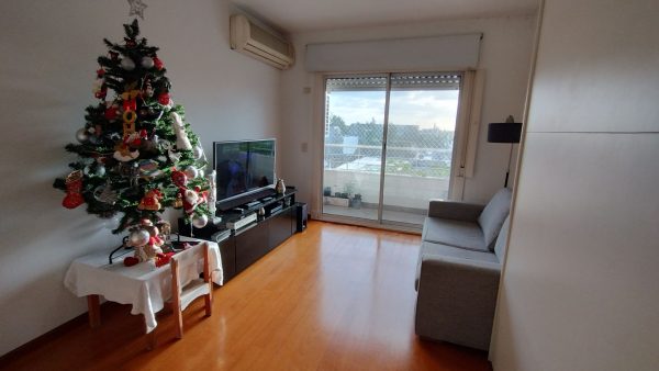 VENTA DEPTO 2 AMB APTO CREDITO - Cochera y Baulera