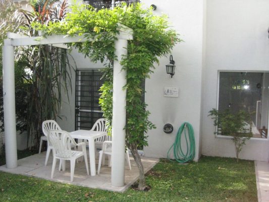 For Sale: 241 m² House, 5 Rooms, Bright