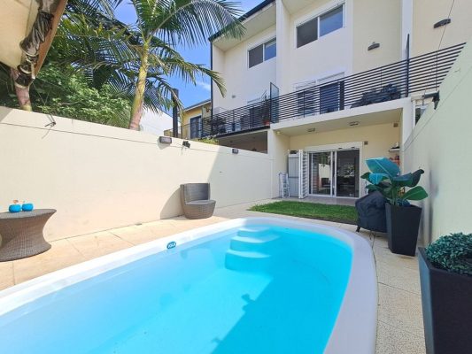 Triplex, 5 Rooms, Florida, Garden and Pool