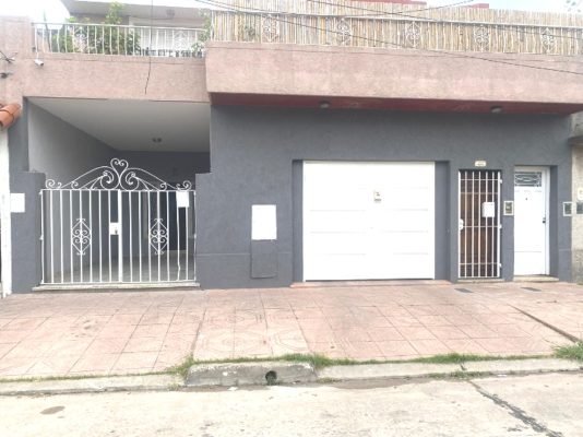 Venta Ph 3 Amb C/ Dpto, Patio Y Cochera - Beccar