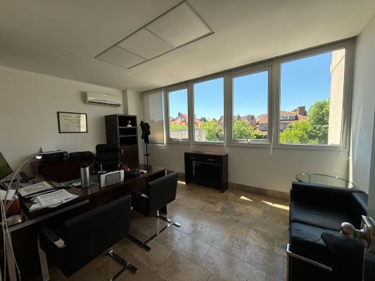 Commercial Office for Sale 95 square meters Boulogne, San Isidro