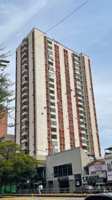 Sale Apartment 2 rooms with balcony and storage