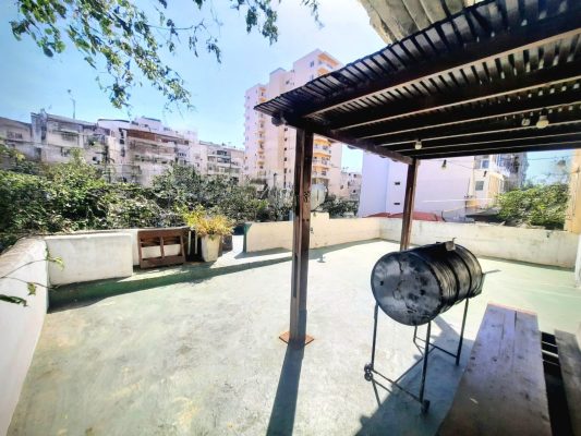 Apartment for Sale with Terrace and Parking – San Fernando