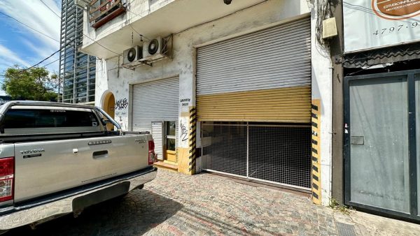 Warehouse 249 square meters for sale in Munro Centro