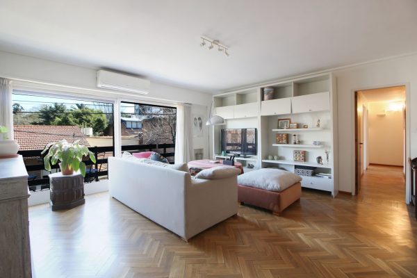 For Sale Apartment 4 Rooms + Garage - Vicente Lopez