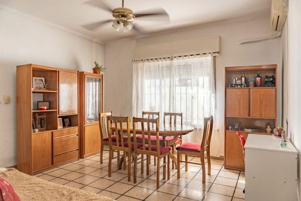 3-room house with terrace and patio in Olivos