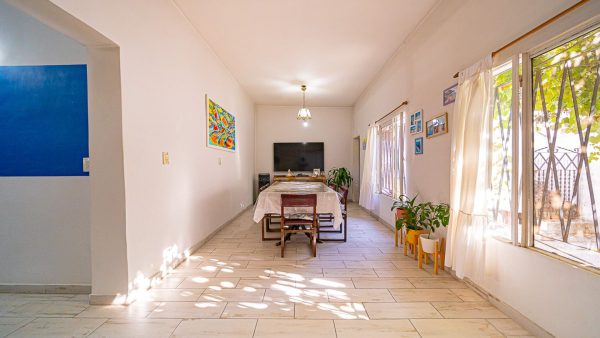 4-Room House for Sale in Munro, Garage & Terrace