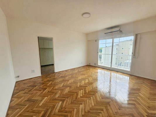 Apartment for sale, 3 rooms, Florida, with balcony