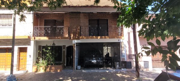 House for sale in Munro, owned lot, garage