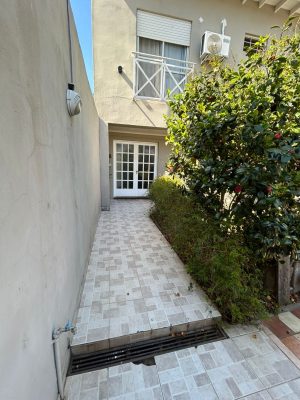 House for Sale – Block – Multifamily – Olivos
