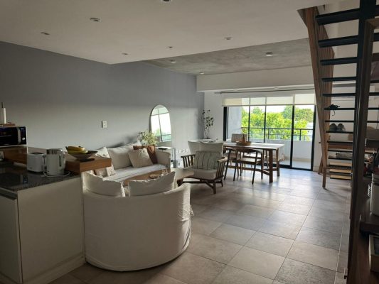 For Sale 2?bedroom apartment Olivos with terrace