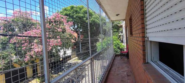 For Sale Penthouse 2?bedroom, VTE. LOPEZ, with balcony and laundry