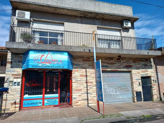 Apartment/Commercial Space – Storage. Daycare Zone, Apartment for Credit