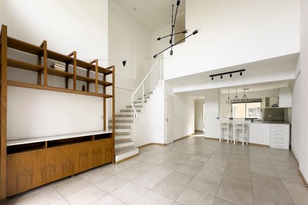 For Sale Duplex Apartment 3?bedroom with Garage Florida