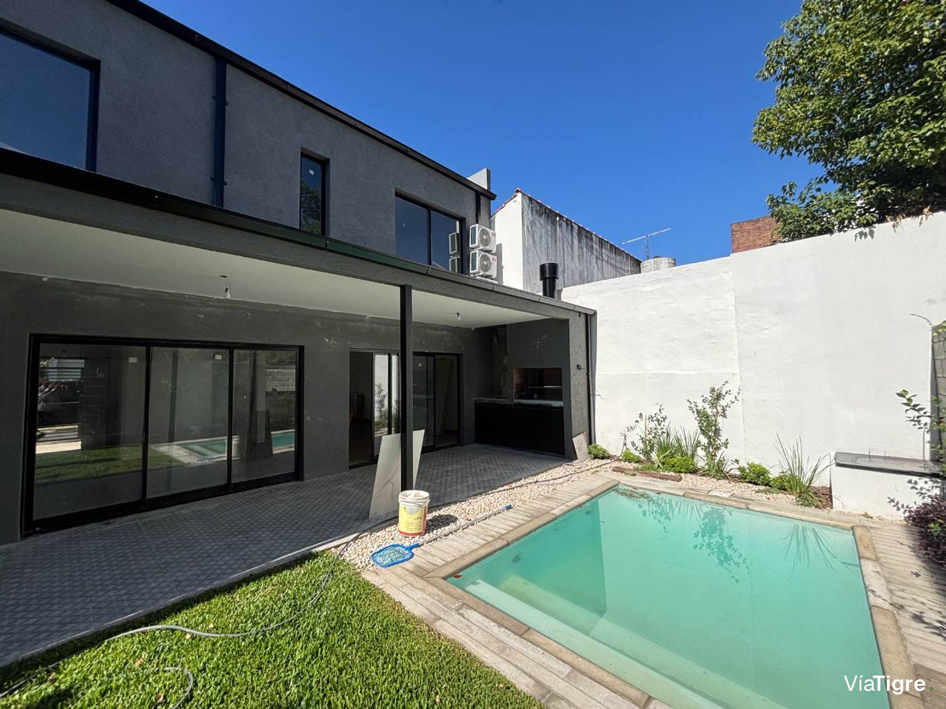 Duplex House Beccar Brand New 3?bedroom Pool Garden