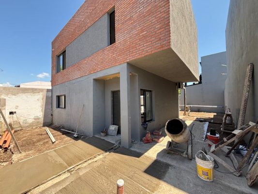 Casa Duplex Beccar A Estrenar 4 Amb Pileta Jardin