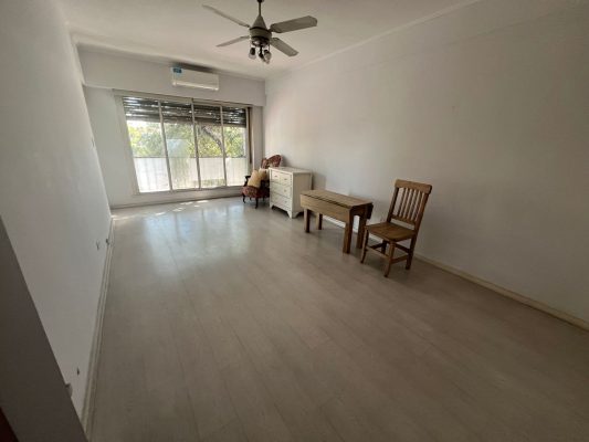 Apartment 2?bedroom For Sale Florida Balcony