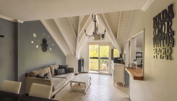 Penthouse/Apartment 3?bedroom Front with Grill without Expenses