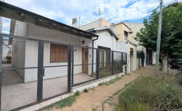 House Own Lot For Sale 3 Bedrooms Approved Credit