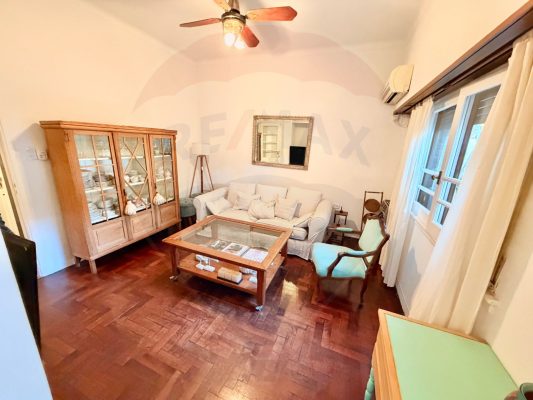 FOR SALE Penthouse 2?bedroom front Olivos