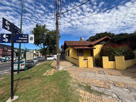 Rent Commercial Office San Isidro Garden Parking