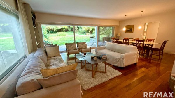 Venta Casa 5 Ambientes En San Isidro