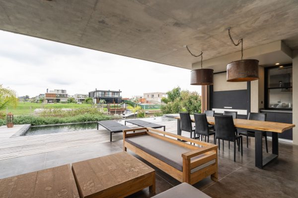 Venta casa al rio, El Yacht, Nordelta