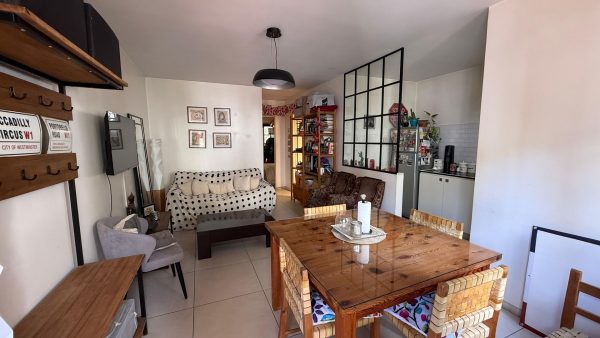 Apartment 2-bedroom For Sale In Vicente Lopez With Balcony
