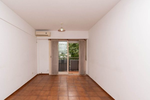 For Sale 1-bedroom Apartment San Fernando downtown