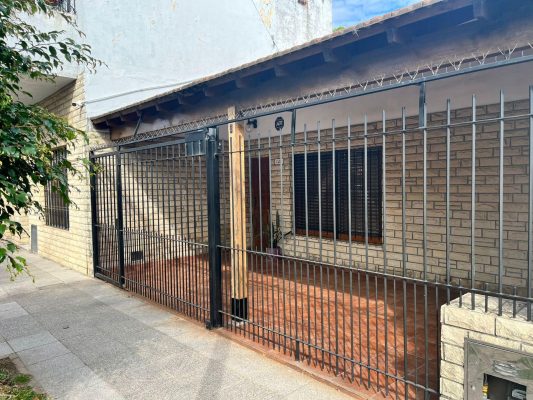 PH al frente con garage Florida O.